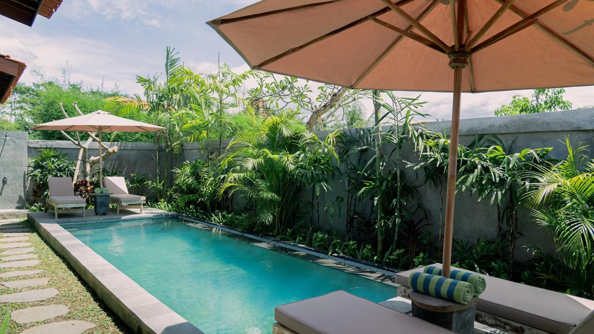 Aswanaya Villas Ubud 4*,